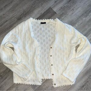 GAP White Knit Cardigan Size L